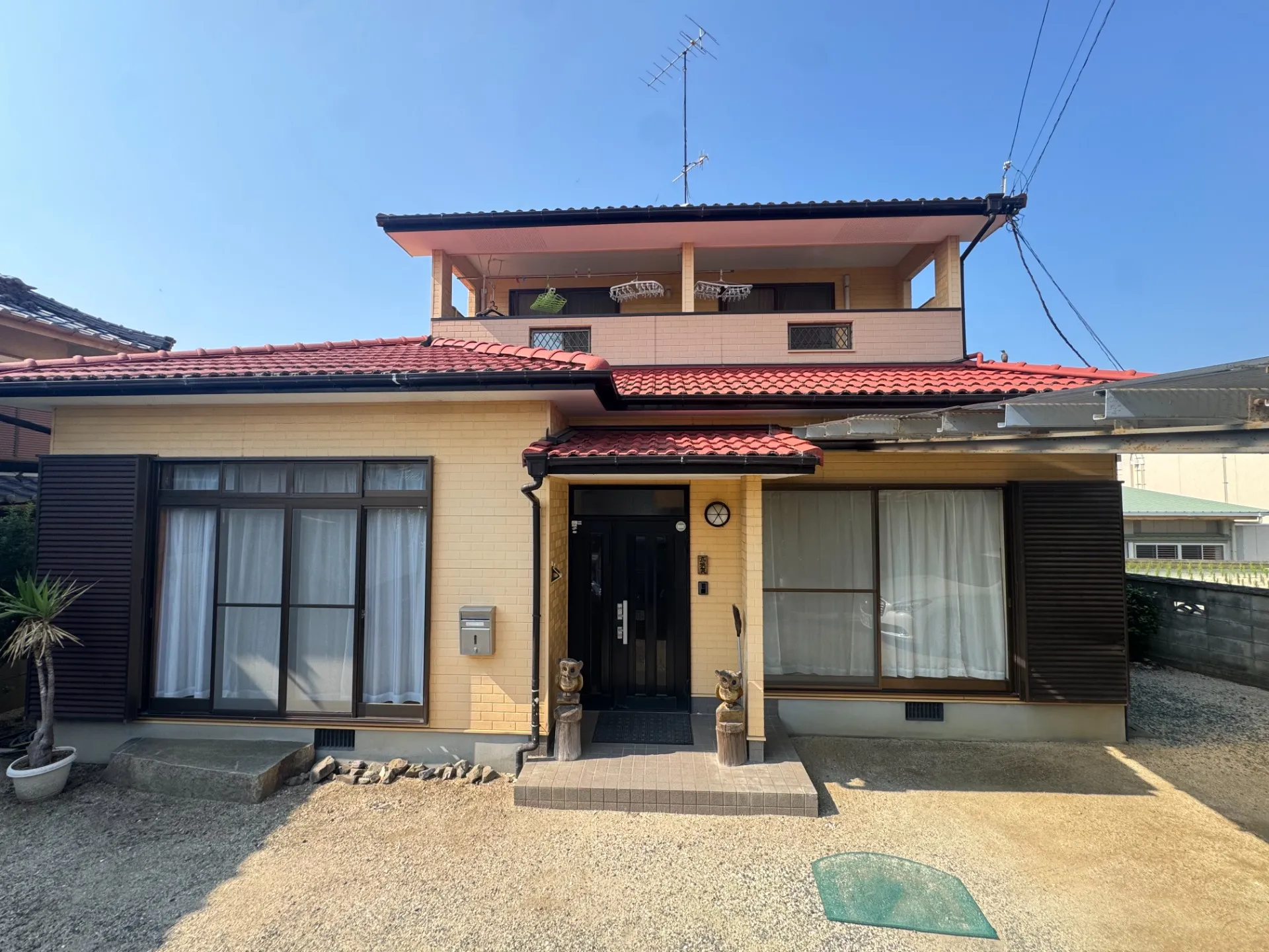 屋根塗装　外壁塗装　松山市